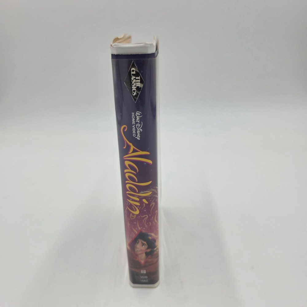 Walt Disney Aladdin VHS Black Diamond Classic 1662 Home Video 1993 Clamshell - Picture 2 of 6